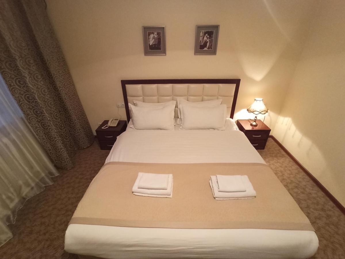 Silk Way Boutique Hotel Osh Luaran gambar